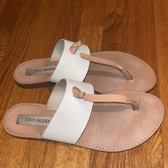 Steve Madden ladies leather and wood flip flops size 8 - Picture 2 of 6